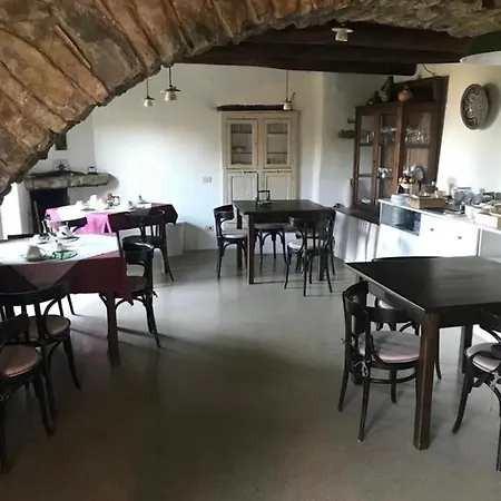 Il Mandorlo 3*