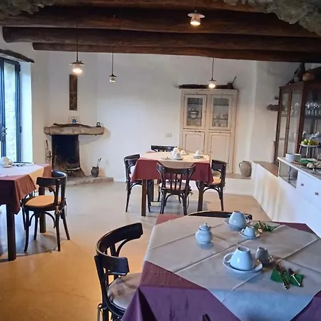 Il Mandorlo Bed and breakfast