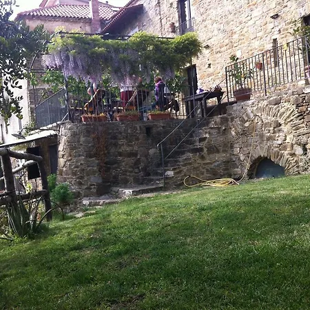 ベッド・アンド・ブレックファスト Il Mandorlo モンテコーリチェ